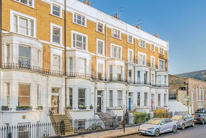 1 Bedroom Flat For Sale In St. James's Gardens, Notting Hill, W11
