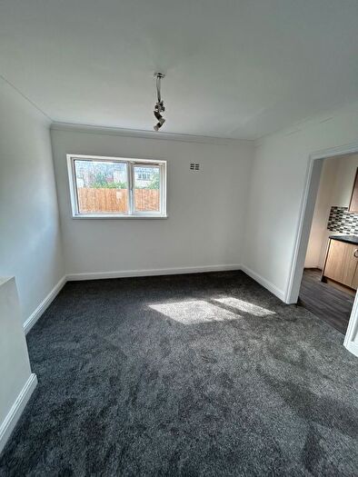 3 Bedroom Property To Rent In Haverford Way, Cardiff, CF5