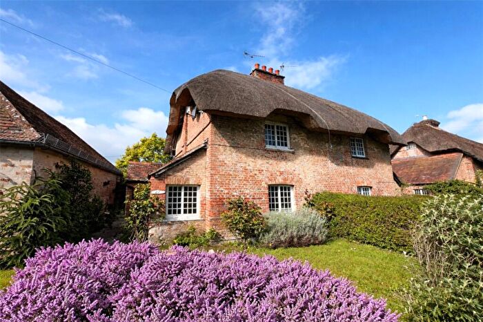 3 Bedroom Semi-Detached House To Rent In East Stratton, East Stratton, Winchester, Hampshire, SO21