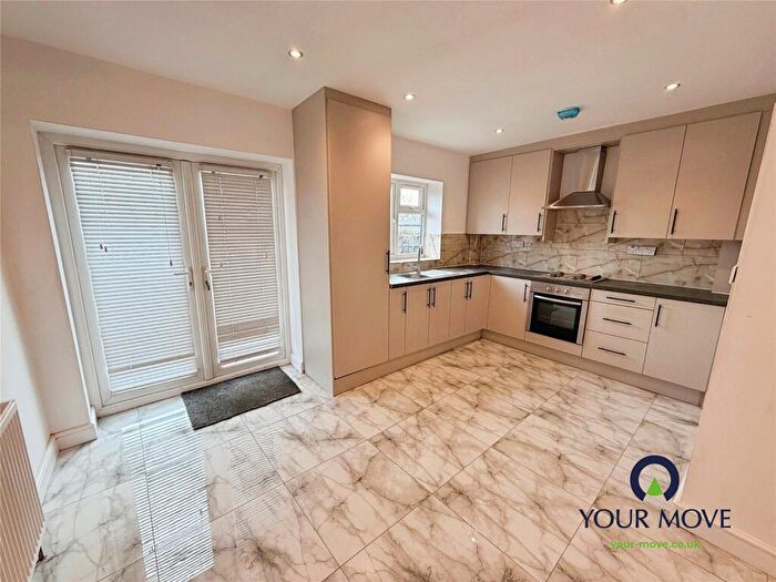 3 Bedroom End Of Terrace House To Rent In Torcross Avenue, Coventry, West Midlands, CV2