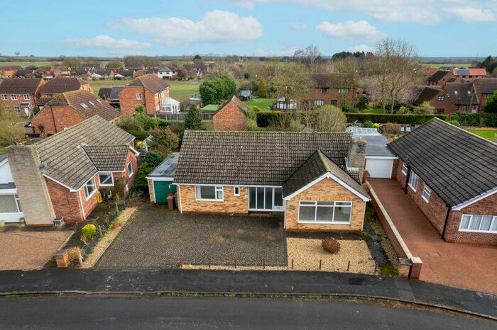 3 Bedroom Detached Bungalow For Sale In Ash Tree Drive, Haxey, DN9