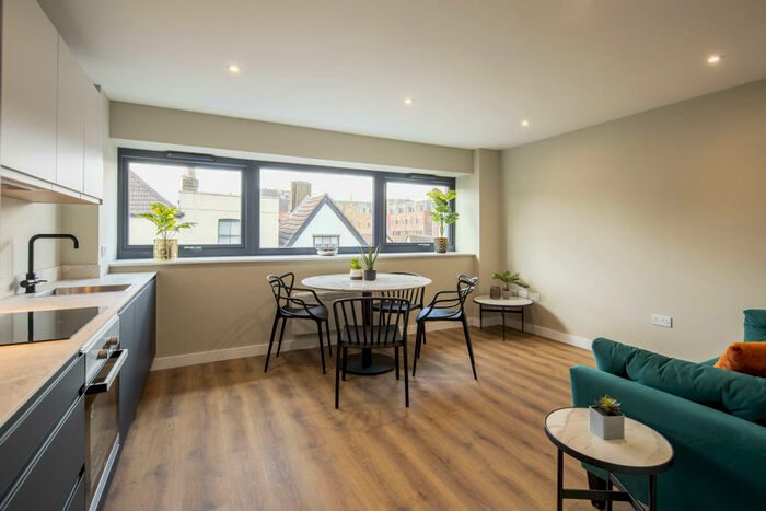 1 Bedroom Flat To Rent In Lower Stone Street, Maidstone, ME15