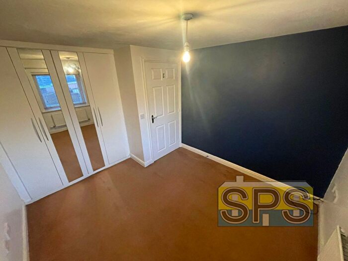 2 Bedroom Flat For Sale In Chasewater Drive, Stoke-On-Trent, ST6