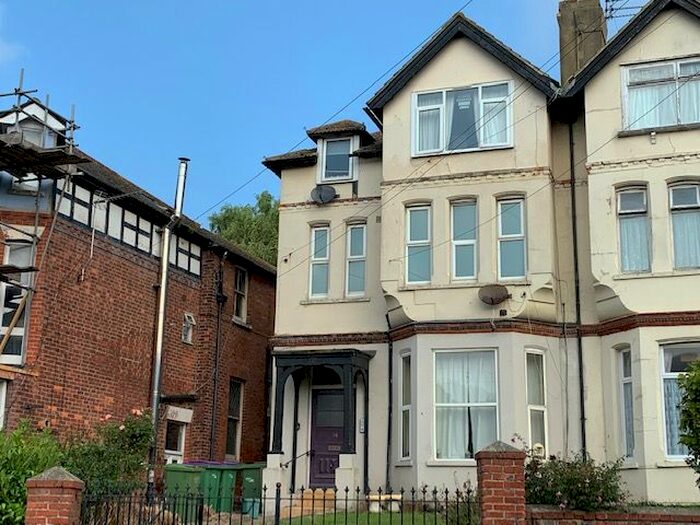 2 Bedroom Flat To Rent In Sandgate Hill, Sandgate, Folkestone CT20