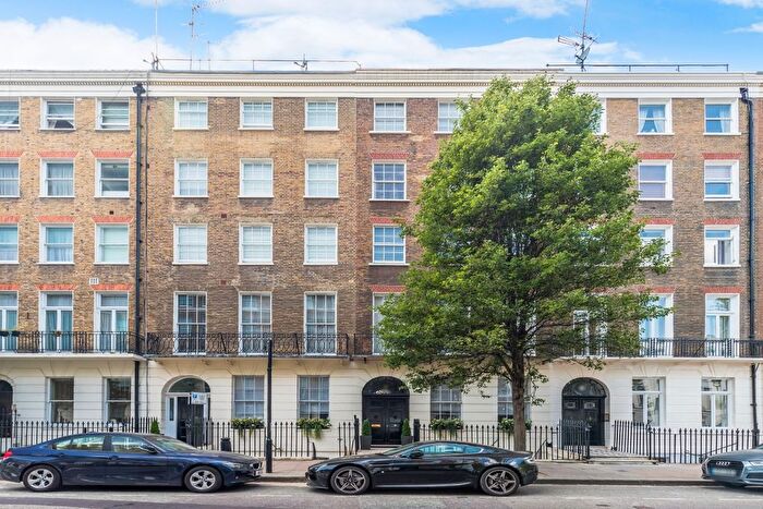 1 Bedroom Flat To Rent In Great Cumberland Place, London, W1H