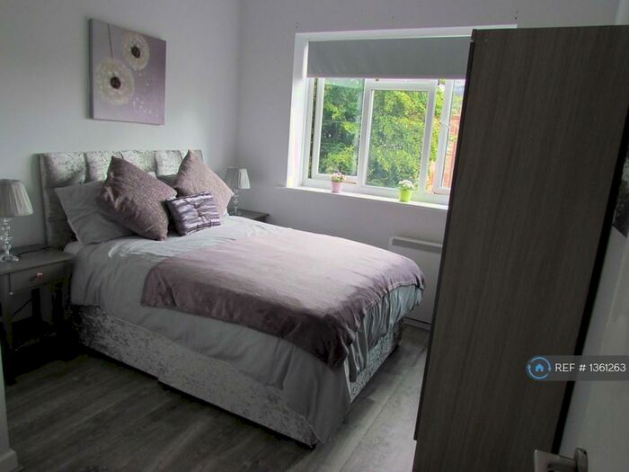 1 Bedroom Flat To Rent In Lorne Park Road, Bournemouth, BH1