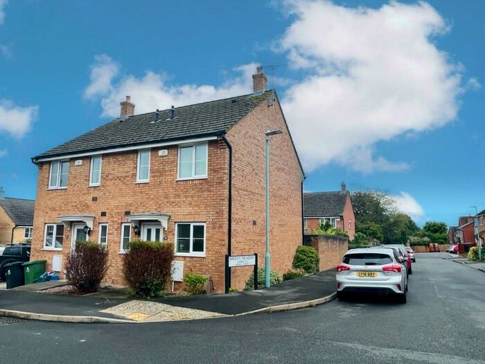 2 Bedroom Semi-Detached House For Sale In Sheens Meadow, GL14