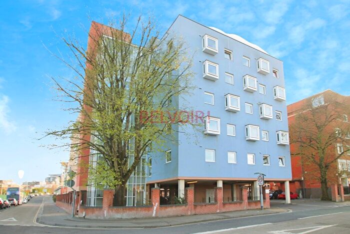 1 Bedroom Flat To Rent In Anglesea Terrace, Southampton, SO14