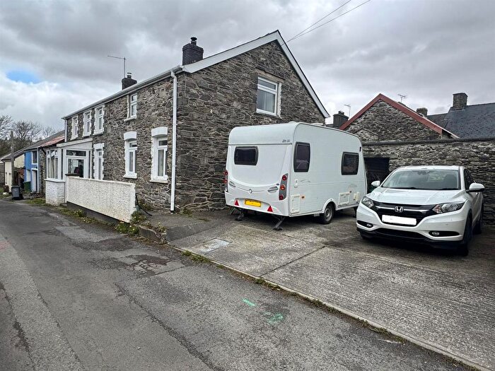 3 Bedroom Detached House For Sale In Teifi Street, Pontrhydfendigaid, SY25