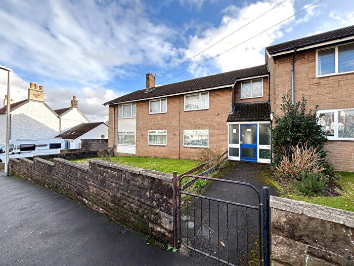 3 Bedroom Flat For Sale In West Hill, Portishead, North Somerset, BS20