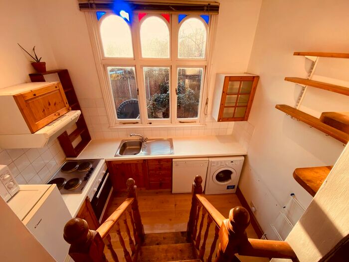 1 Bedroom Flat To Rent In Stanley Terrace, Upper Hlloway, N19