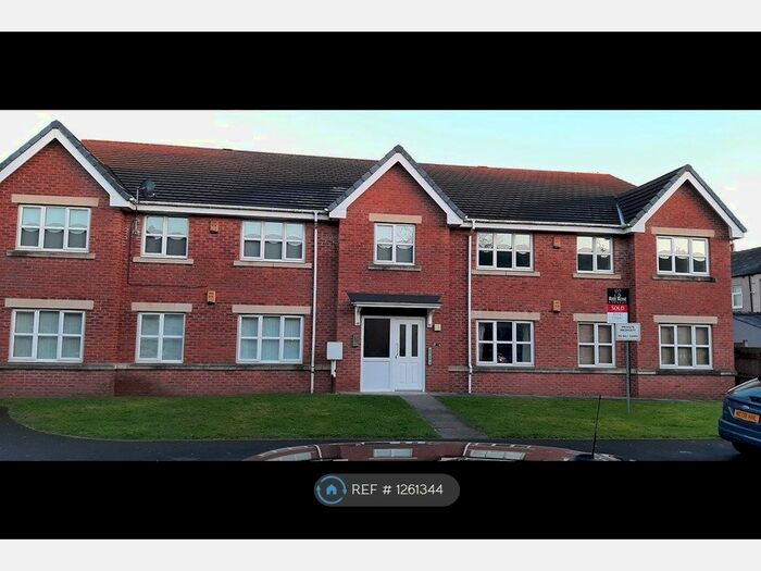 2 Bedroom Flat To Rent In Oxford Street, Leigh, WN7