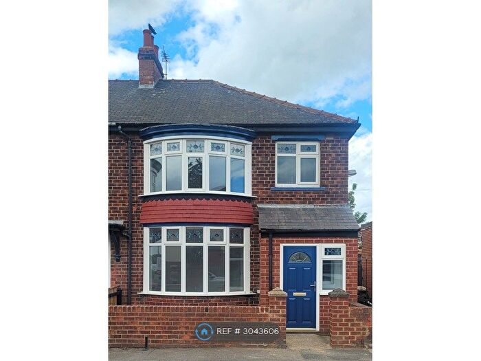 3 Bedroom End Of Terrace House To Rent In Northern Rd, Middlesbrough, TS5