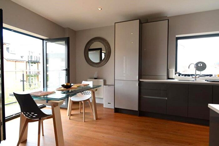 2 Bedroom Apartment To Rent In Stour Street, Canterbury, Kent, CT1