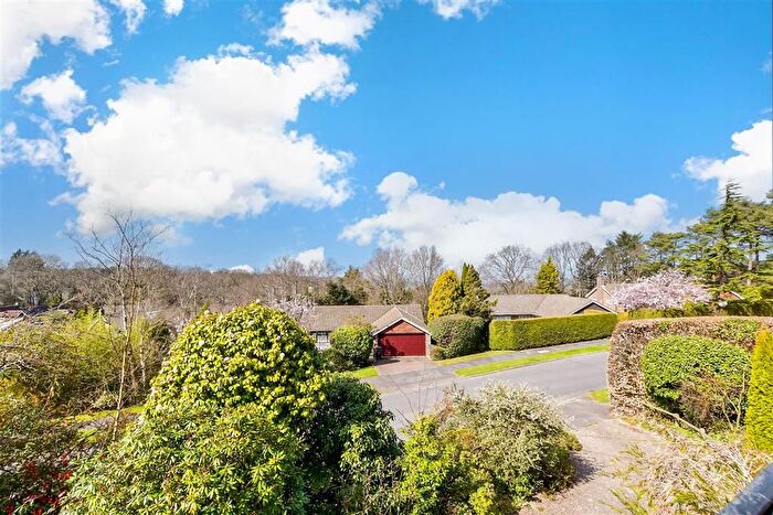 4 Bedroom Detached House For Sale In Kings Chase, Crowborough, East Sussex, TN6