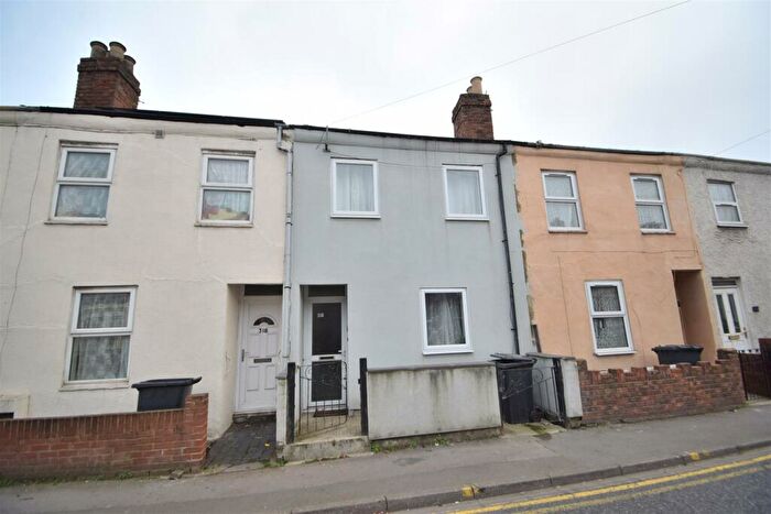 3 Bedroom Terraced House To Rent In Barton Street, Gloucester, GL1