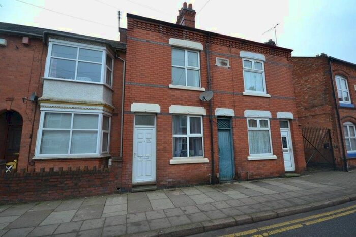 3 Bedroom Terraced House To Rent In Queens Road, Clarendon Park, Leicester, LE2