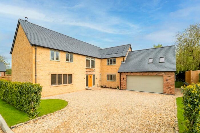 4 Bedroom Detached House For Sale In Mill Lane, Newbold On Stour, Stratford-upon-Avon, Warwickshire, CV37