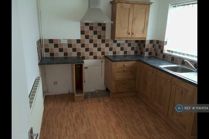2 Bedroom Terraced House To Rent In Brook Close, Nottingham, NG6