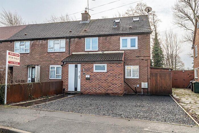 4 Bedroom Semi Detached House For Sale In Germain Road, Selby, YO8