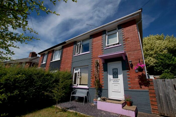 3 Bedroom Semi-Detached House For Sale In Hoker Road, Exeter, EX2