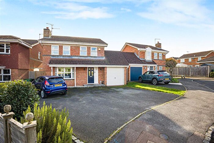 4 Bedroom Detached House For Sale In Baron Close, Bearsted, Maidstone, ME14