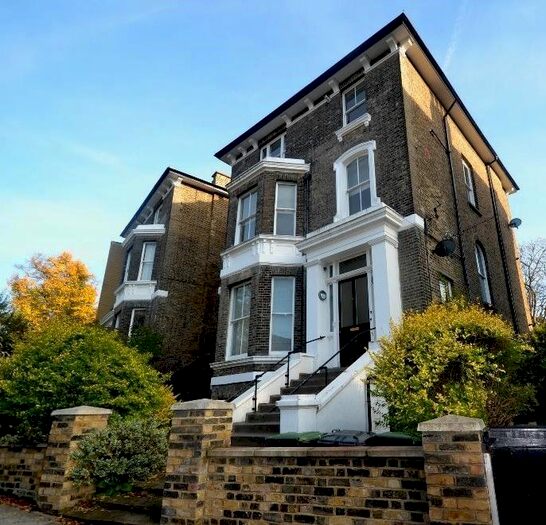 2 Bedroom Flat To Rent In Eliot Park, Lewisham, SE13
