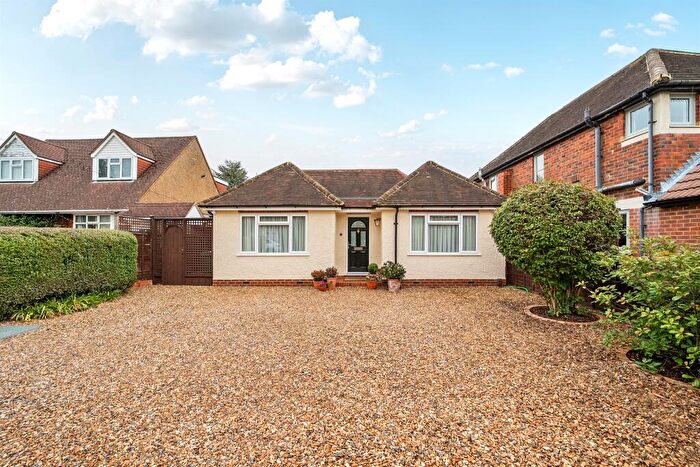 3 Bedroom Detached Bungalow For Sale In Twynham Road, Maidenhead, SL6