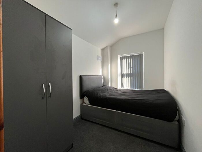 4 Bedroom Terraced House To Rent In Princess Street, Folleshill, Coventry, CV6