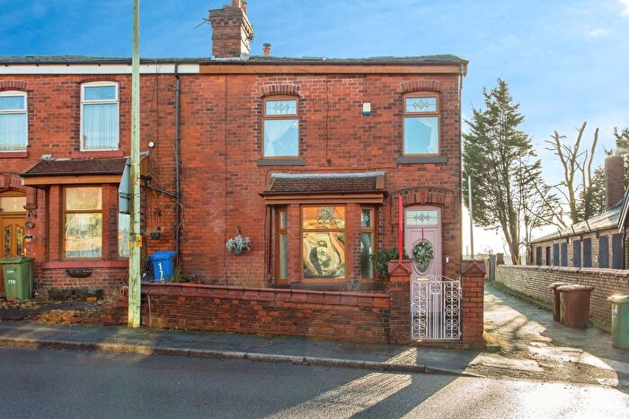 4 Bedroom End Terrace House For Sale In Lyons Lane, Chorley, Lancashire, PR6