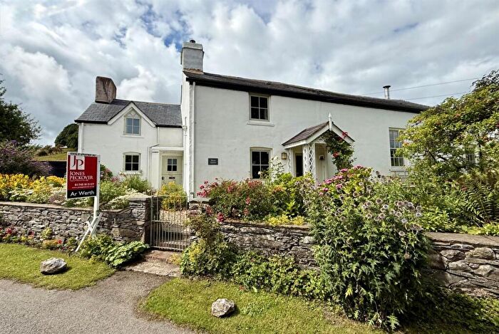 3 Bedroom Detached House For Sale In Nantglyn, LL16