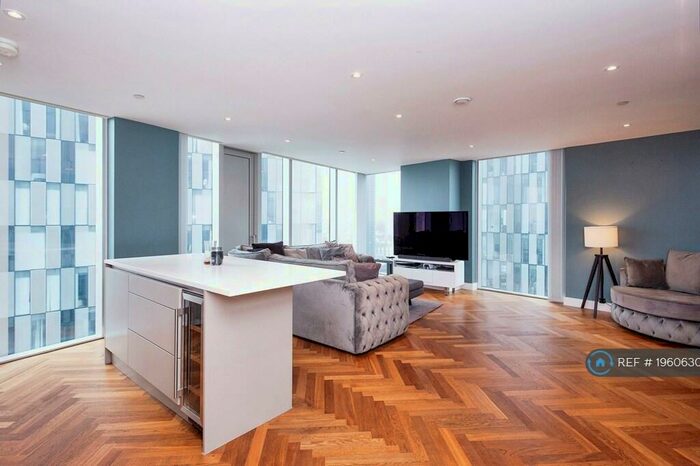 2 Bedroom Flat To Rent In South Tower, Manchester, M15