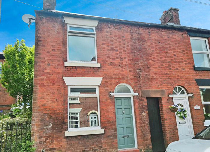 2 Bedroom Terraced House To Rent In Rosebank Street, Leek, ST13