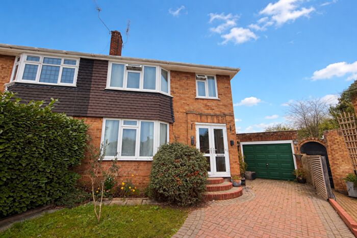 1 Bedroom House To Rent In Mayes Close, Swanley, BR8