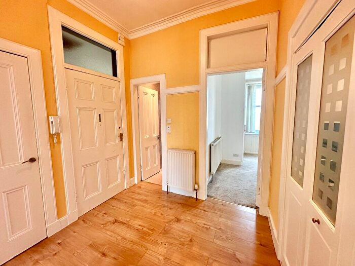 2 Bedroom Flat To Rent In Bonhill Road, Dumbarton, West Dunbartonshire, G82