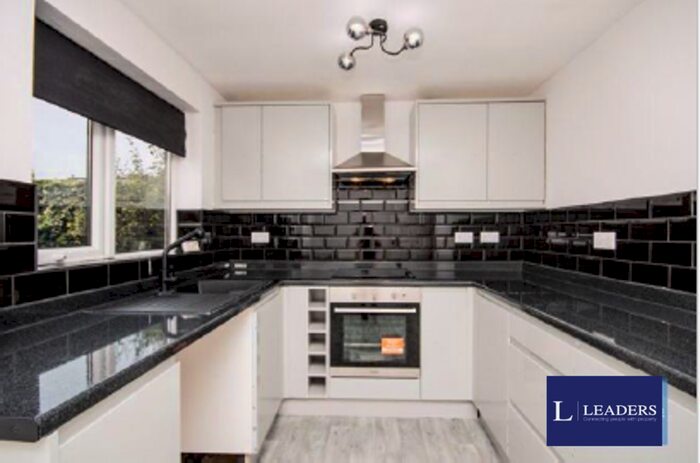 2 Bedroom Semi-Detached House To Rent In Leek Road, Milton, ST2