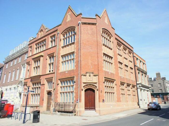 2 Bedroom Flat To Rent In Regent Street, Great Yarmouth, Norfolk, NR30