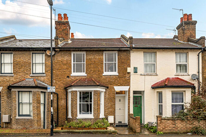 2 Bedroom Terraced House For Sale In Hedgley Street, Lee, SE12