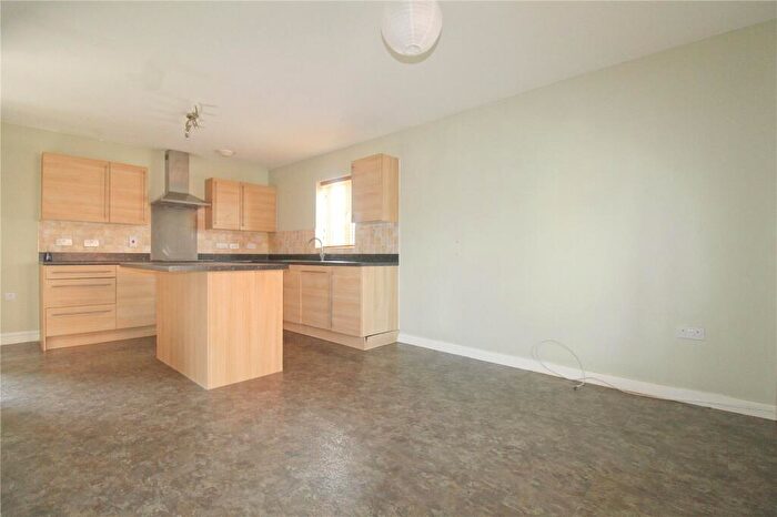 4 Bedroom Detached House For Sale In Gundy Grove, Trowbridge, BA14