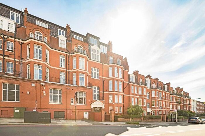 4 Bedroom Flat To Rent In Fortune Green Road, West Hampstead, NW6