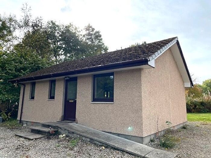 2 Bedroom Detached Bungalow To Rent In Lewiston, Drumnadrochit, Inverness, IV63