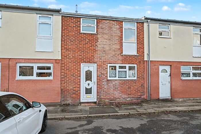 3 Bedroom Terraced House For Sale In Bayley Court, Winnersh, Wokingham, Berkshire, RG41