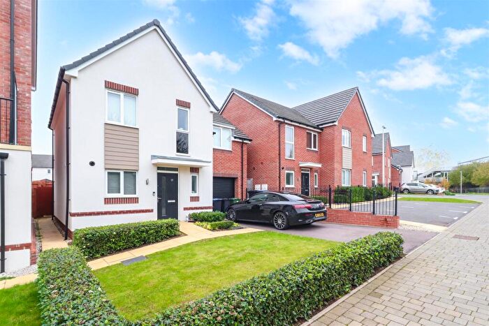 3 Bedroom Detached House To Rent In Wynne Crescent, Rugby, CV21