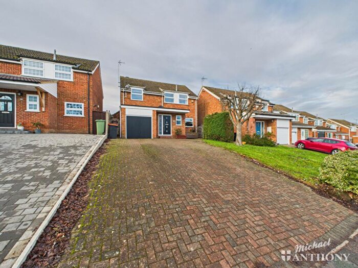 4 Bedroom Detached House For Sale In Derwent Road, Leighton Buzzard, Bedfordshire, LU7