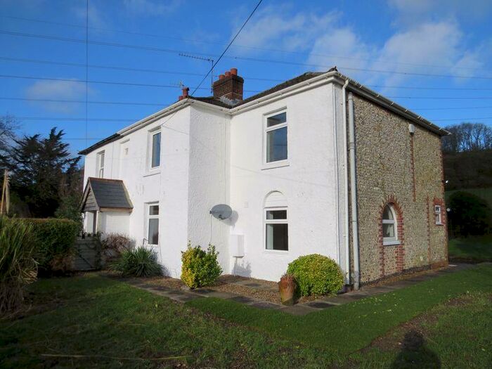 3 Bedroom Cottage To Rent In East Meon, Petersfield, Nr Winchester, Hampshire, GU32