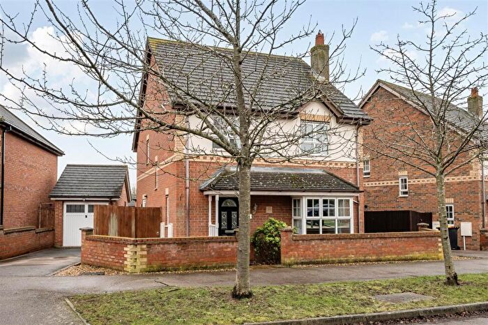 4 Bedroom Property For Sale In Thor Drive, Bedford, MK41