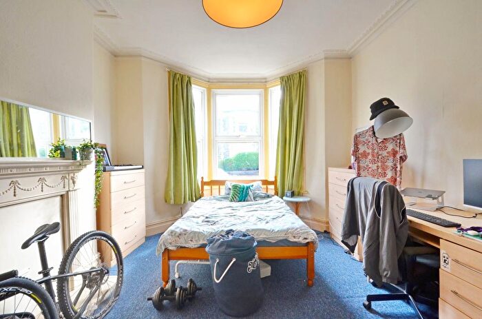 5 Bedroom Terraced House To Rent In Kennington Avenue, Bishopston, Bristol, BS7