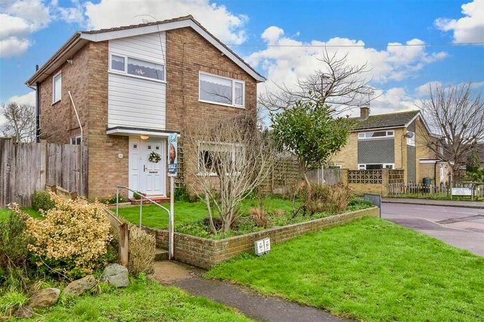 3 Bedroom Detached House For Sale In Pound Road, East Peckham, Tonbridge, Kent, TN12