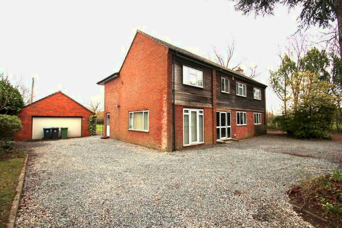 4 Bedroom Detached House To Rent In Kings Coughton, Alcester, B49