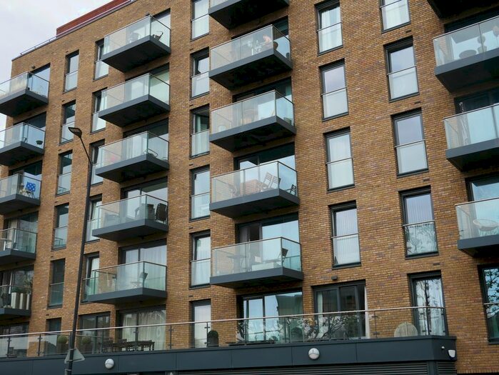 2 Bedroom Flat To Rent In Seafarer Way, London, SE16